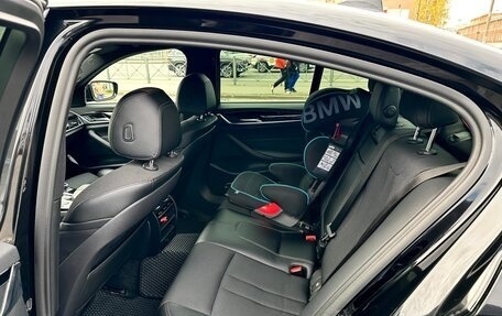 BMW 5 серия, 2017 год, 3 300 000 рублей, 14 фотография