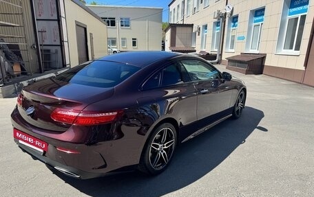 Mercedes-Benz E-Класс, 2018 год, 3 900 000 рублей, 11 фотография