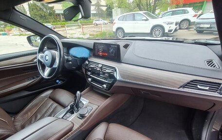 BMW 5 серия, 2018 год, 4 199 000 рублей, 6 фотография