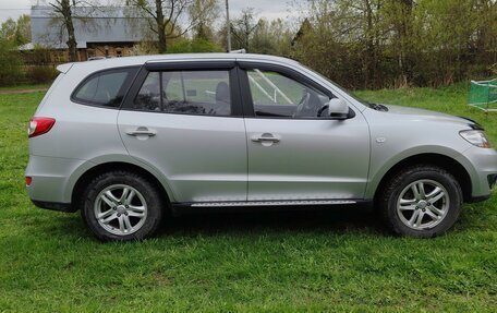 Hyundai Santa Fe III рестайлинг, 2010 год, 1 450 000 рублей, 2 фотография