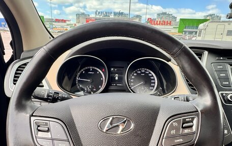 Hyundai Santa Fe III рестайлинг, 2017 год, 2 600 000 рублей, 25 фотография