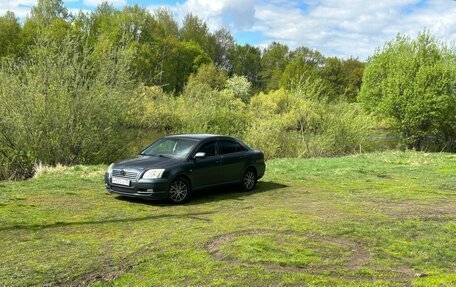 Toyota Avensis III рестайлинг, 2005 год, 685 000 рублей, 11 фотография