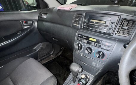 Toyota Corolla, 2002 год, 450 000 рублей, 10 фотография