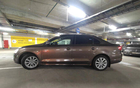 Volkswagen Jetta VI, 2011 год, 890 000 рублей, 4 фотография