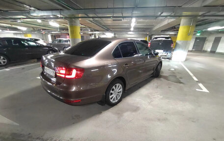 Volkswagen Jetta VI, 2011 год, 890 000 рублей, 8 фотография