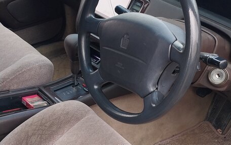 Toyota Crown, 1989 год, 750 000 рублей, 8 фотография