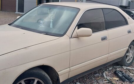 Toyota Crown, 1989 год, 750 000 рублей, 13 фотография