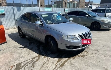 Volkswagen Passat B6, 2006 год, 645 000 рублей, 21 фотография