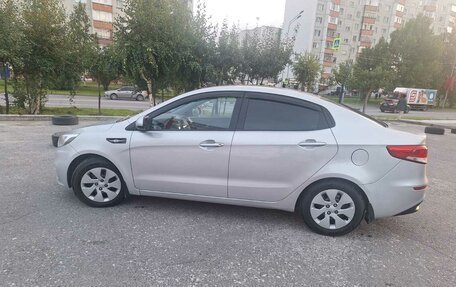 KIA Rio III рестайлинг, 2016 год, 800 000 рублей, 10 фотография