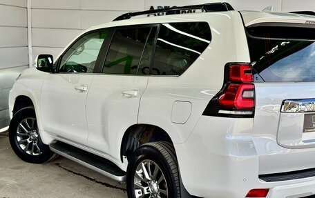 Toyota Land Cruiser Prado 150 рестайлинг 2, 2018 год, 5 599 000 рублей, 8 фотография