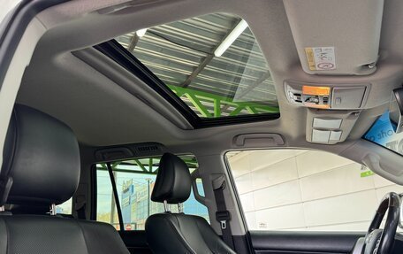 Toyota Land Cruiser Prado 150 рестайлинг 2, 2018 год, 5 599 000 рублей, 24 фотография