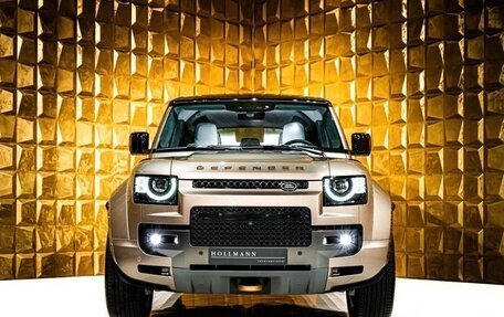 Land Rover Defender II, 2025 год, 29 500 000 рублей, 2 фотография