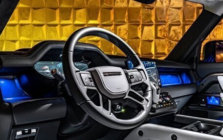 Land Rover Defender II, 2025 год, 29 500 000 рублей, 13 фотография