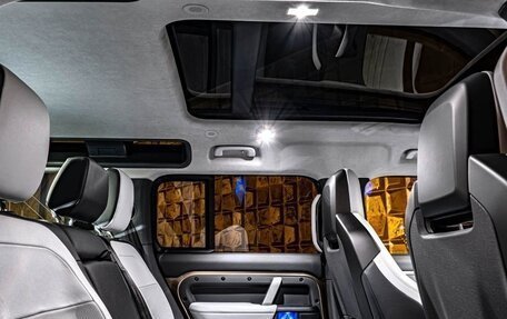 Land Rover Defender II, 2025 год, 29 500 000 рублей, 14 фотография