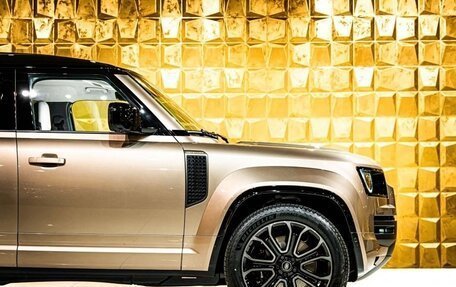Land Rover Defender II, 2025 год, 29 500 000 рублей, 26 фотография