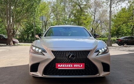 Lexus LS IV, 2018 год, 5 750 000 рублей, 4 фотография