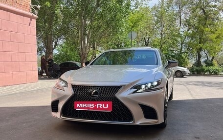 Lexus LS IV, 2018 год, 5 750 000 рублей, 5 фотография