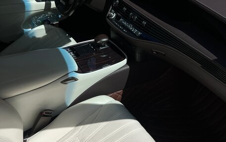 Lexus LS IV, 2018 год, 5 750 000 рублей, 22 фотография