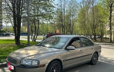 Volvo S80 II рестайлинг 2, 2001 год, 400 000 рублей, 2 фотография