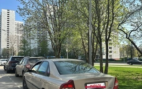 Volvo S80 II рестайлинг 2, 2001 год, 400 000 рублей, 3 фотография
