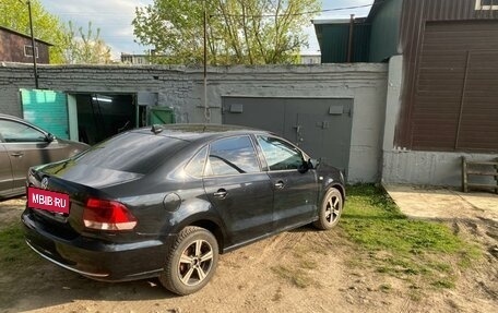 Volkswagen Polo VI (EU Market), 2011 год, 650 000 рублей, 3 фотография