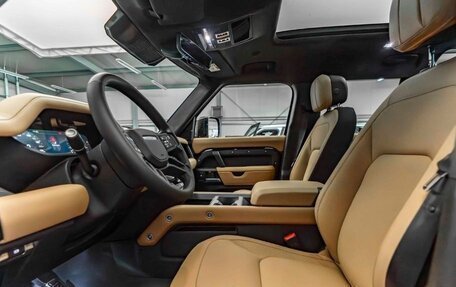 Land Rover Defender II, 2025 год, 21 990 000 рублей, 14 фотография