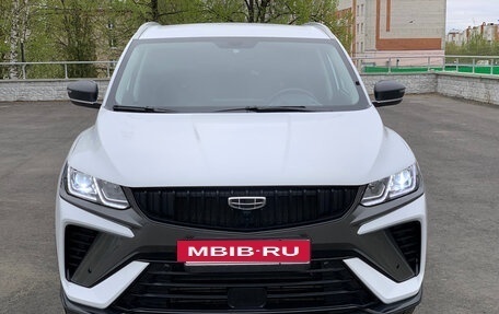 Geely Coolray I, 2023 год, 2 200 000 рублей, 6 фотография