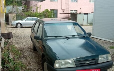ИЖ 2126 «Ода», 2004 год, 95 000 рублей, 2 фотография