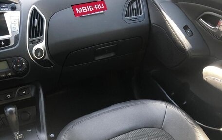 Hyundai ix35 I рестайлинг, 2012 год, 2 100 000 рублей, 15 фотография