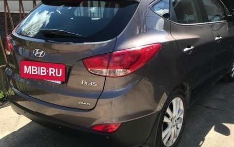 Hyundai ix35 I рестайлинг, 2012 год, 2 100 000 рублей, 3 фотография