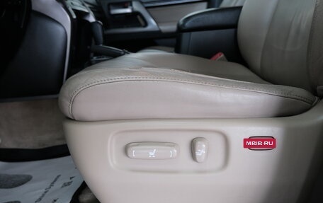 Toyota Land Cruiser 200, 2008 год, 3 299 000 рублей, 11 фотография