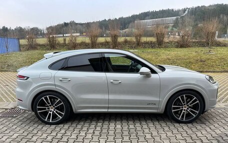 Porsche Cayenne III, 2025 год, 29 700 000 рублей, 2 фотография