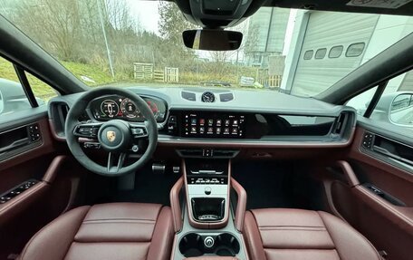 Porsche Cayenne III, 2025 год, 29 700 000 рублей, 3 фотография