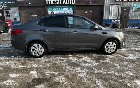 KIA Rio III рестайлинг, 2014 год, 1 000 000 рублей, 2 фотография