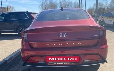Hyundai Sonata VIII, 2021 год, 2 300 000 рублей, 5 фотография