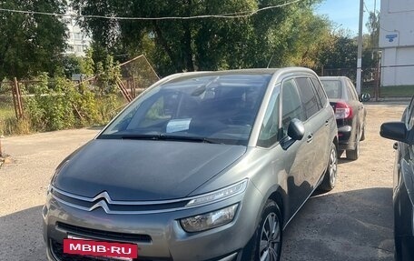 Citroen C4 Picasso II рестайлинг, 2014 год, 1 100 000 рублей, 2 фотография