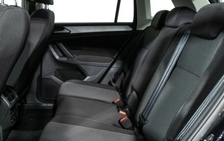 Volkswagen Tiguan II, 2020 год, 2 689 898 рублей, 10 фотография