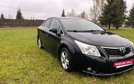 Toyota Avensis III рестайлинг, 2011 год, 920 000 рублей, 2 фотография