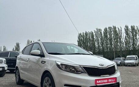 KIA Rio III рестайлинг, 2016 год, 1 300 000 рублей, 2 фотография