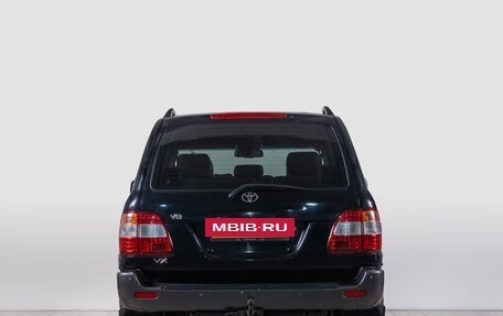 Toyota Land Cruiser 100 рестайлинг 2, 2006 год, 2 489 000 рублей, 4 фотография