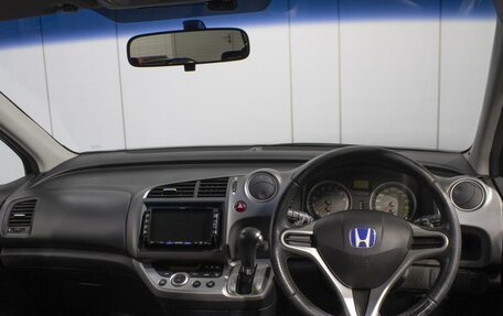 Honda Stream II, 2011 год, 1 370 000 рублей, 6 фотография