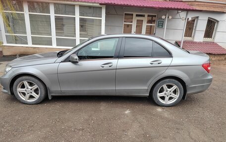 Mercedes-Benz C-Класс, 2012 год, 1 950 000 рублей, 4 фотография