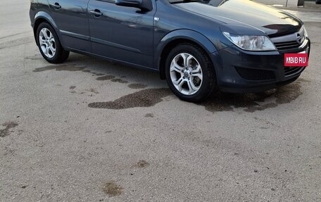 Opel Astra H, 2008 год, 650 000 рублей, 2 фотография