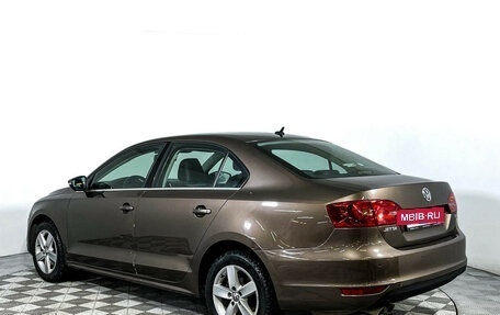 Volkswagen Jetta VI, 2012 год, 897 000 рублей, 7 фотография