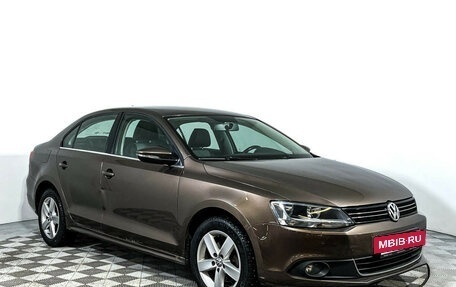 Volkswagen Jetta VI, 2012 год, 897 000 рублей, 3 фотография