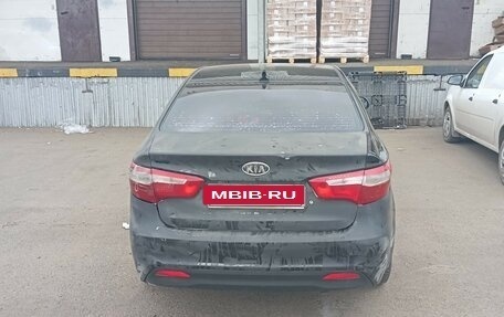 KIA Rio III рестайлинг, 2012 год, 380 000 рублей, 3 фотография