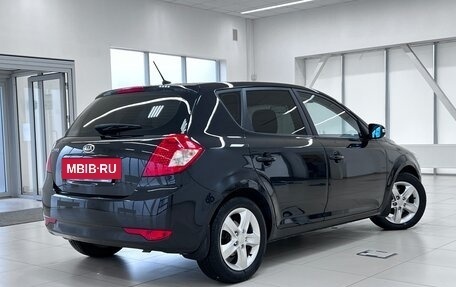 KIA cee'd I рестайлинг, 2010 год, 940 000 рублей, 2 фотография