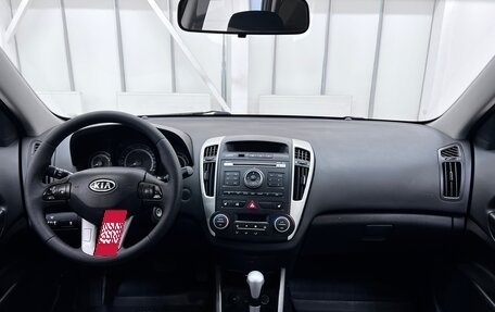 KIA cee'd I рестайлинг, 2010 год, 940 000 рублей, 13 фотография
