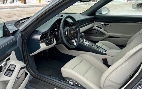 Porsche 911, 2016 год, 19 000 000 рублей, 15 фотография