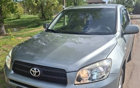 Toyota RAV4, 2007 год, 1 350 000 рублей, 7 фотография